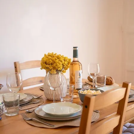 Apartamento T2 Lumineux Sur Le Port De *